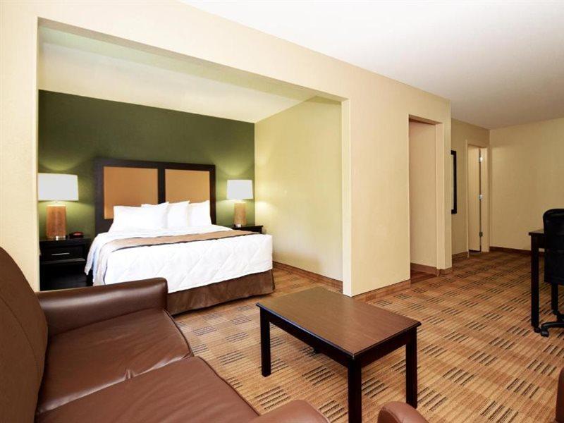 Extended Stay America Suites - Cleveland - Middleburg Heights Eksteriør billede