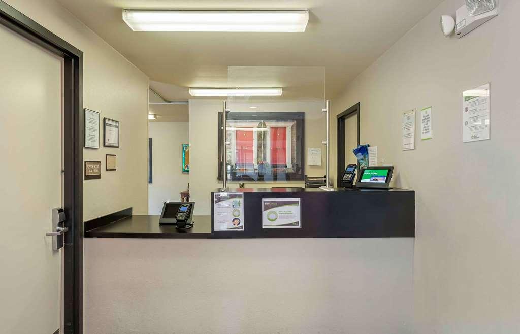 Extended Stay America Suites - Cleveland - Middleburg Heights Interiør billede