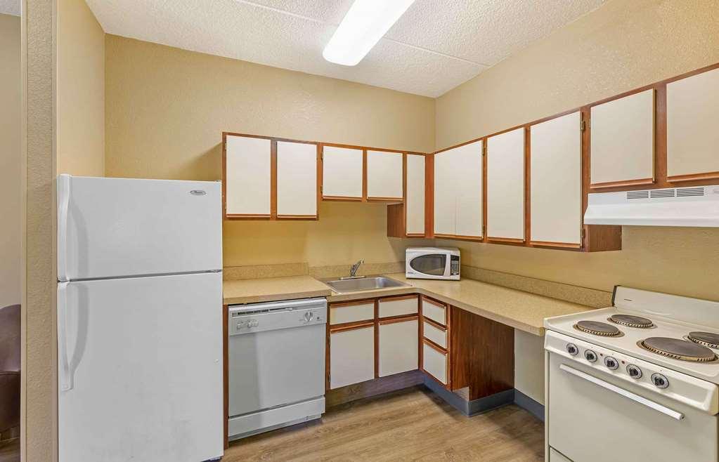 Extended Stay America Suites - Cleveland - Middleburg Heights Værelse billede