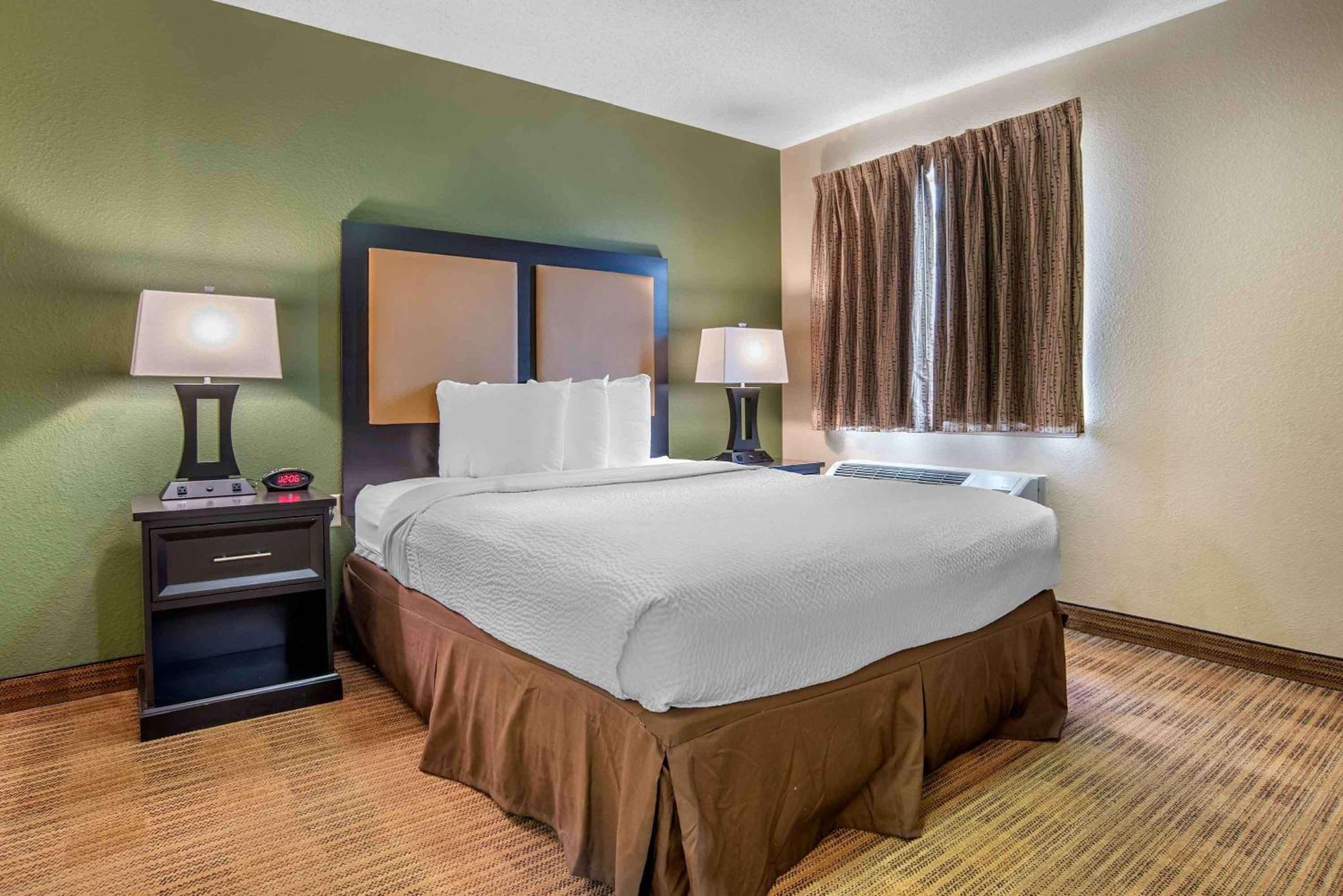 Extended Stay America Suites - Cleveland - Middleburg Heights Eksteriør billede